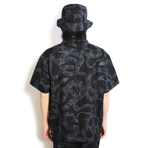 CALEE キャリー R/P ALLOVER SNAKE PATTERN SH -LIMITED-