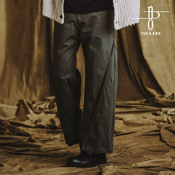 【未使用品】NO ID. ノーアイディー セットアップ 総柄　定価41800円 NO ID.（ノー アイディー）の古着 COOL&SEXY系美品！ (Page 1)