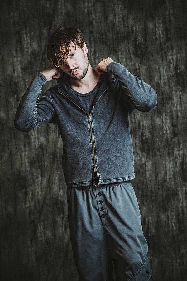 2025 秋 先行予約 9月上旬入荷予定 NO ID. ノーアイディー フライスハイネックZIPパーカ メンズ パーカー キャンセル不可 atftps 2025 秋 先行予約 9月上旬入荷予定 NO ID. ノーアイディー フライス