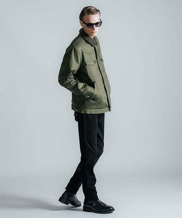 000000124726-04-xl.jpg?t=